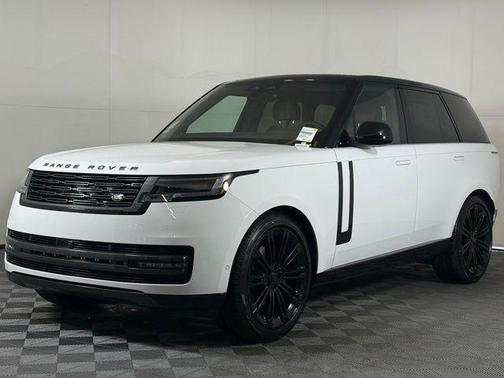 2026 Land Rover Range Rover SE
