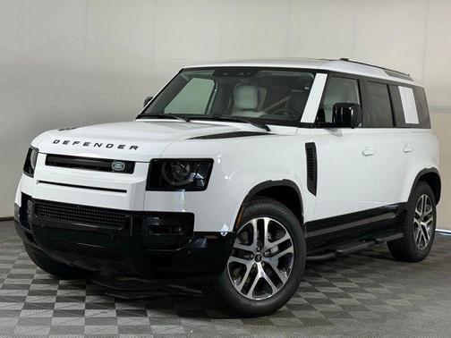 2025 Land Rover Defender P400 X-Dynamic SE
