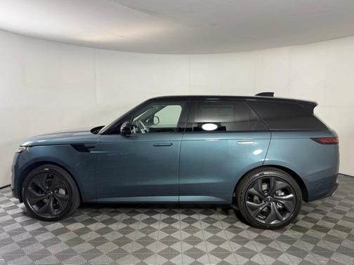 2025 Land Rover Range Rover Sport P530 Dynamic SE