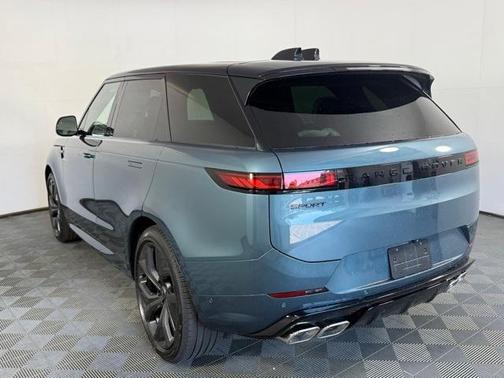 2025 Land Rover Range Rover Sport P530 Dynamic SE