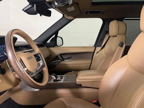 2023 Land Rover Range Rover P400 SE