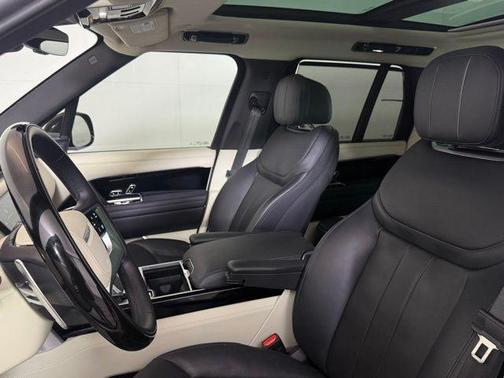 2023 Land Rover Range Rover P530 SE