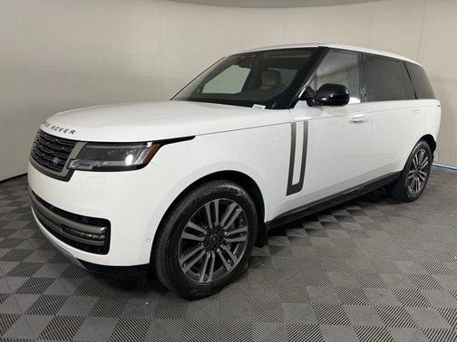 2025 Land Rover Range Rover P530 SE 7 Seat
