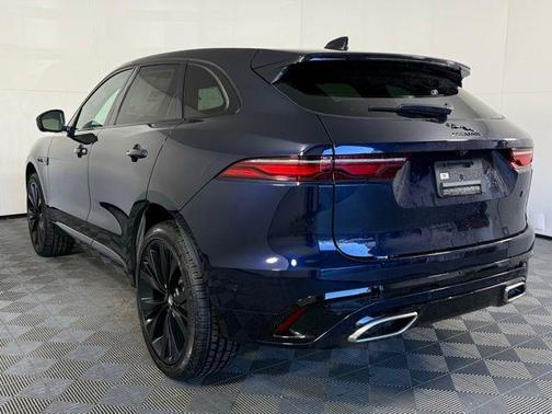 2026 Jaguar F-PACE P400 R-Dynamic S