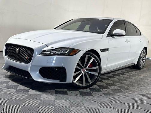 2016 Jaguar XF S
