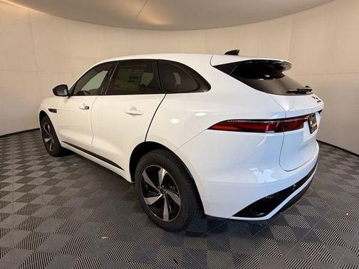 2025 Jaguar F-PACE P250 R-Dynamic S