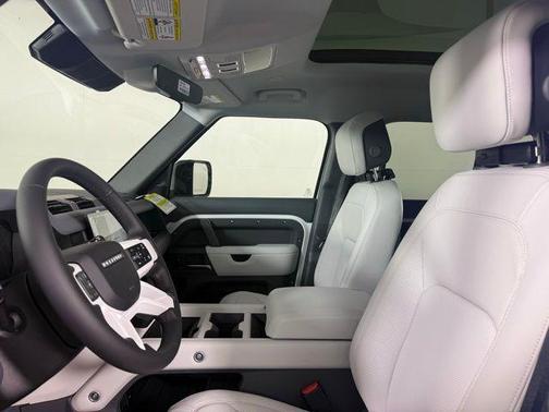 2025 Land Rover Defender P300
