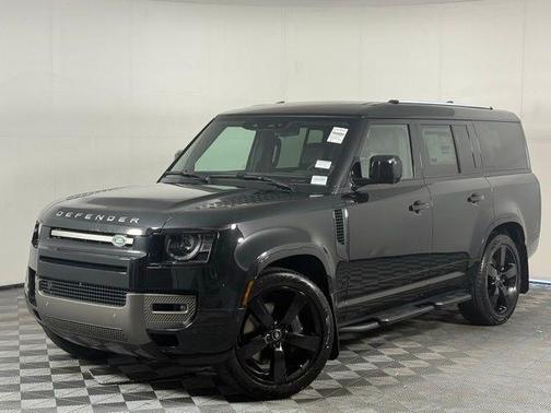 2025 Land Rover Defender P400 X-Dynamic SE