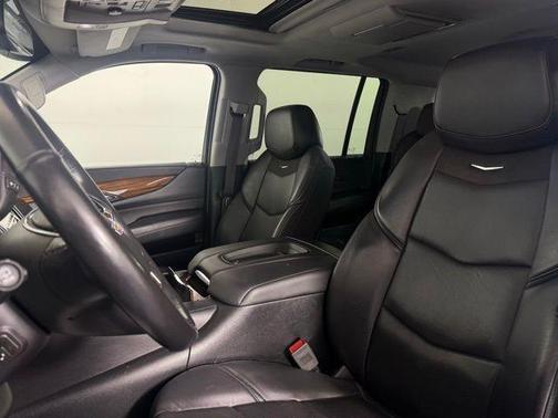 2017 Cadillac Escalade ESV Premium Luxury