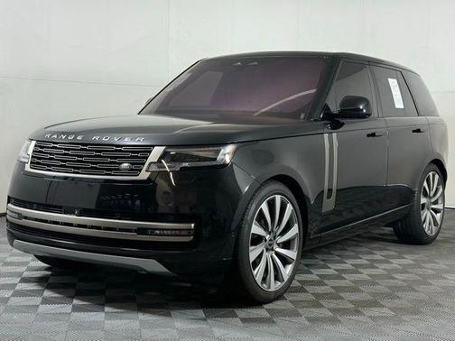 2023 Land Rover Range Rover P530 SE