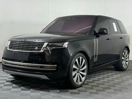 2023 Land Rover Range Rover P530 SE