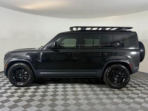 2024 Land Rover Defender P400 S