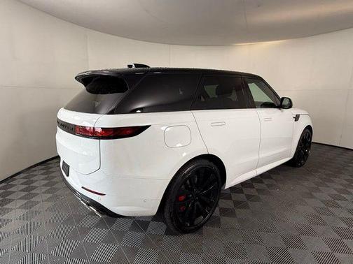 2025 Land Rover Range Rover Sport P530 Dynamic SE