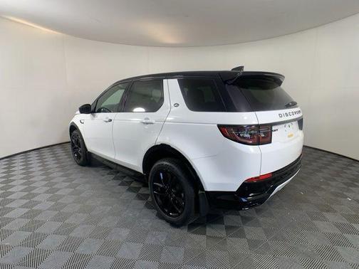 2025 Land Rover Discovery Sport Dynamic SE