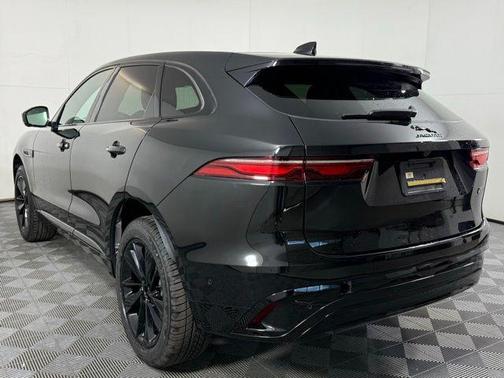 2026 Jaguar F-PACE P250 R-Dynamic S