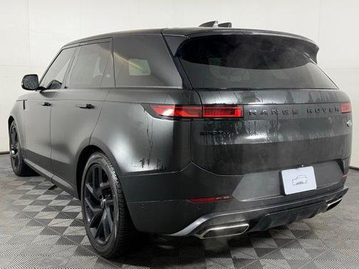 2023 Land Rover Range Rover Sport SE