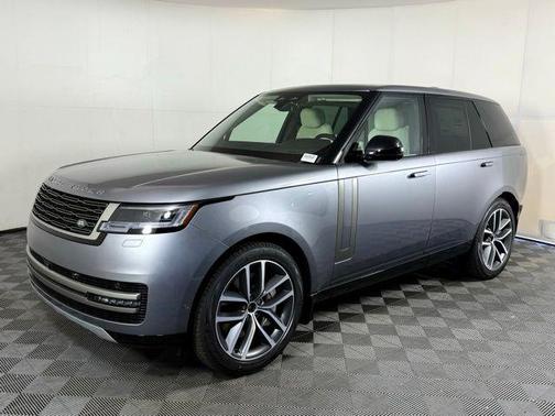 2025 Land Rover Range Rover P530 SE