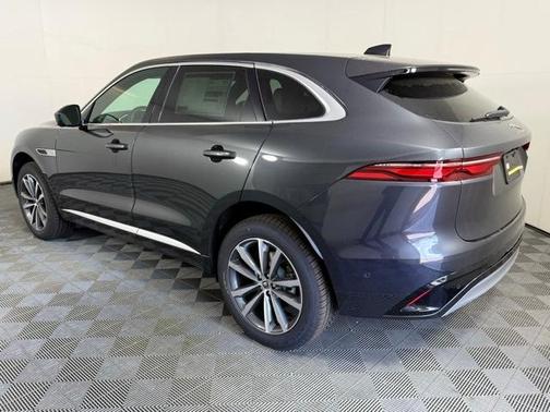 2026 Jaguar F-PACE P250 R-Dynamic S
