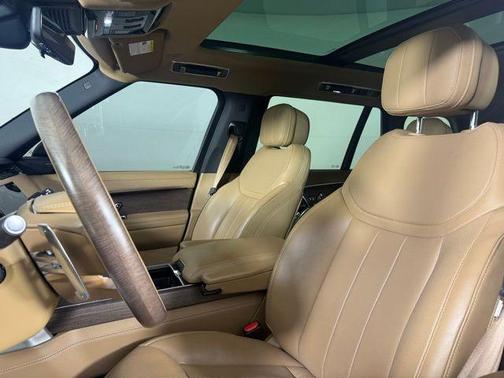 2023 Land Rover Range Rover P530 SE