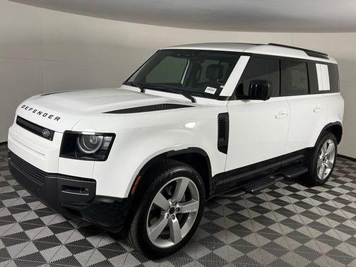 Fuji White 2026 Land Rover Defender 110 X-Dynamic SE