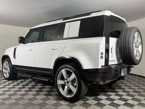 Fuji White 2026 Land Rover Defender 110 X-Dynamic SE