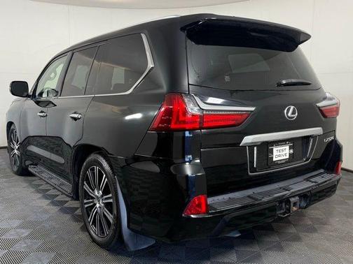 2021 Lexus LX 570 Three-Row