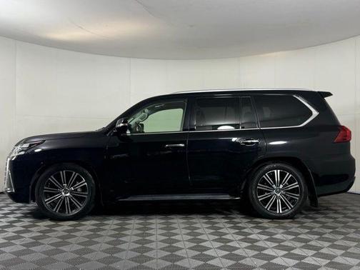 2021 Lexus LX 570 Three-Row