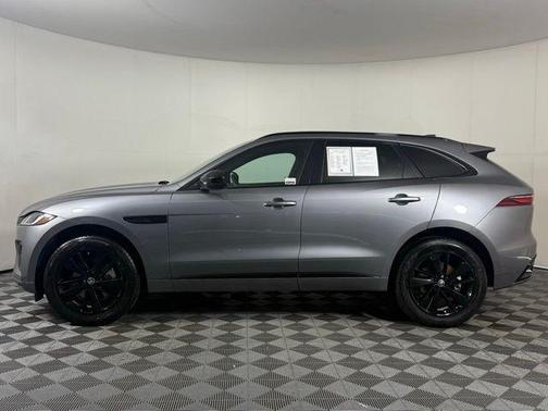 2025 Jaguar F-PACE P250 R-Dynamic S