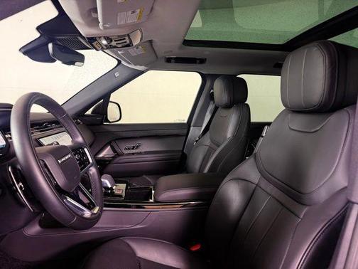 2024 Land Rover Range Rover Sport SE