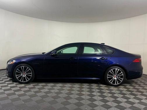2023 Jaguar XF P300 R-Dynamic SE