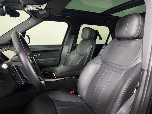 2024 Land Rover Range Rover Sport SE