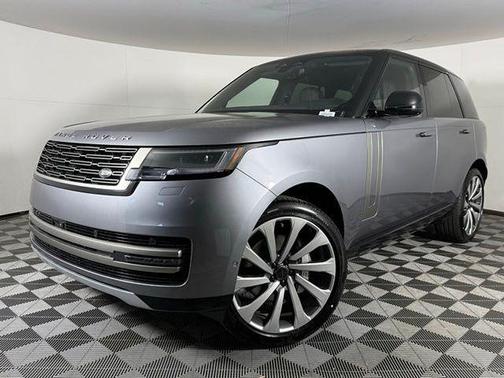 Eiger Grey 2026 Land Rover Range Rover P400 SE