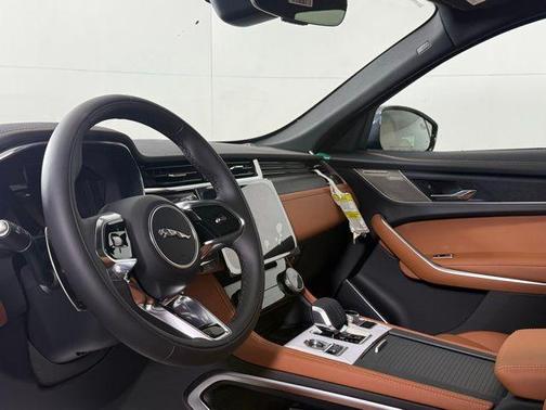 2026 Jaguar F-PACE P250 R-Dynamic S