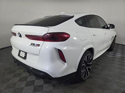 White Metallic 2024 BMW X6 M Base