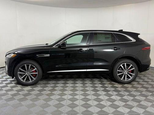 2026 Jaguar F-PACE P400 R-Dynamic S