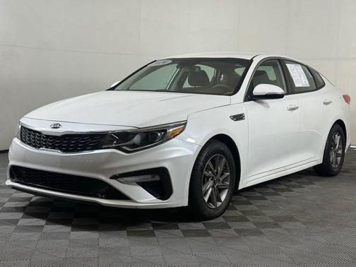 2020 Kia Optima LX
