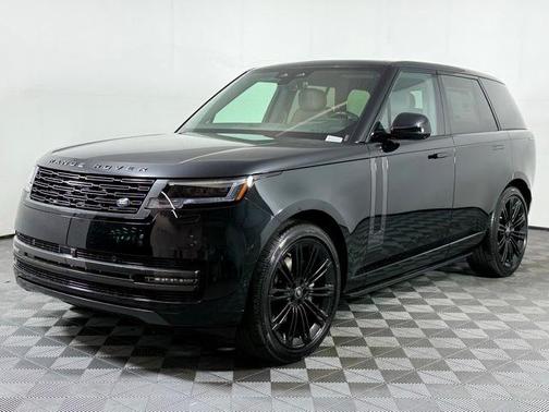 2025 Land Rover Range Rover P400 SE
