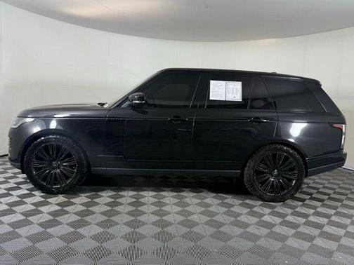 2022 Land Rover Range Rover P525 HSE Westminster