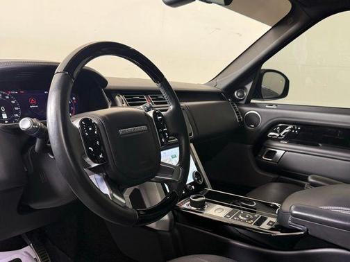 2022 Land Rover Range Rover P525 HSE Westminster