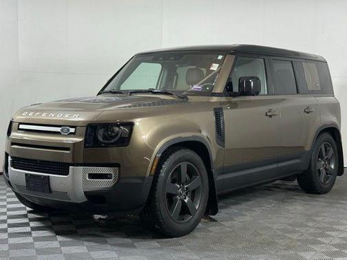 2024 Land Rover Defender P500 SE