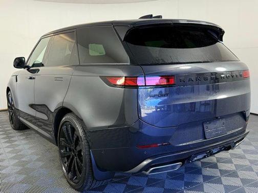 2025 Land Rover Range Rover Sport P360 SE