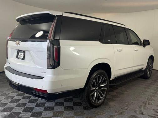 2021 Cadillac Escalade ESV Sport