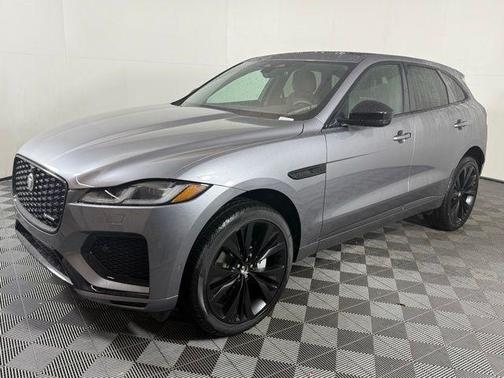 2025 Jaguar F-PACE P250 R-Dynamic S