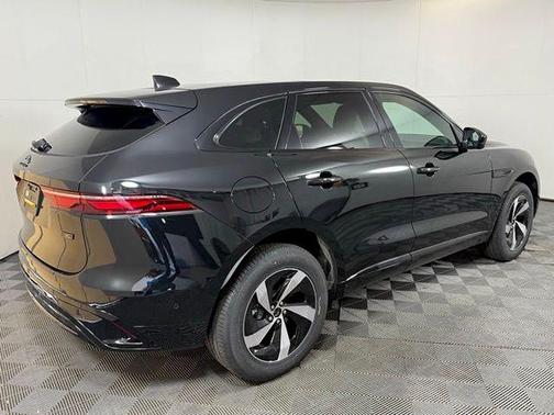 2026 Jaguar F-PACE P250 R-Dynamic S