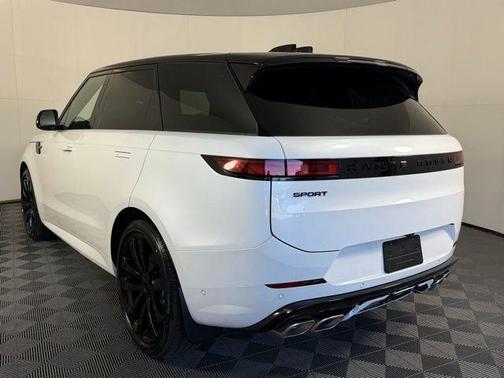 2025 Land Rover Range Rover Sport P530 Dynamic SE