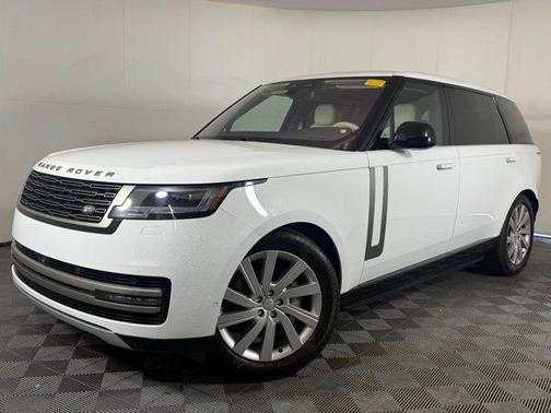 2023 Land Rover Range Rover P400 SE