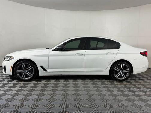 2021 BMW 530 i