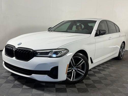 2021 BMW 530 i