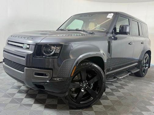 2025 Land Rover Defender P525 V8