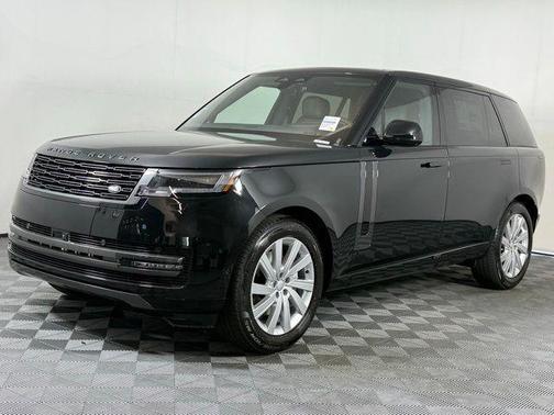 2025 Land Rover Range Rover P400 SE 7 Seat